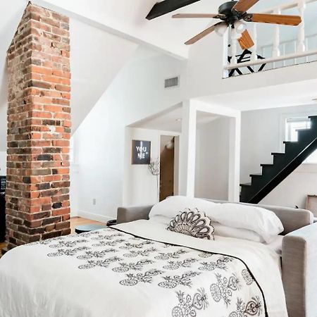 Chic Spot Near The Lower French Quarter New Orleans Exterior photo